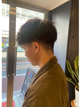 アカラ(acala) 刈り上げショート