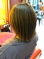 アンティカザサロン(antiqua THE SALON)&nbsp;髪質改善 白髪ぼかしハイライト レイヤー 艶髪 20代 白髪染め