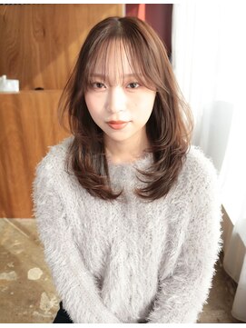 イロ ジェイアール JR奈良店(IRO) 大人可愛いベージュカラー×ミディアムレイヤー