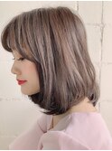 安定の肩ラインボブ×グレージュ