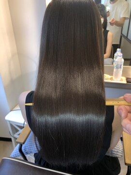 アールサロン アオヤマ(Rr SALON AOYAMA) プラチナR.HASトリートメント