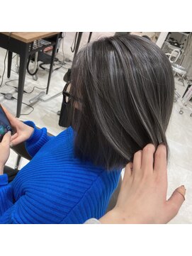 リー 天王寺(Lee) グレーハイライト☆