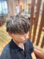 ヘアー キューブ フィール 都町店(hair cube feel)&nbsp;ツイストスパイラル&金メッシュ