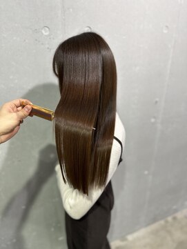 キュア 表参道(CURE) 黒髪/グレージュカラー/ココアベージュ/ヘルシーロング[表参道]