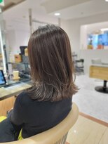 e.m.a プレミアムビューティーサロン 栄駅店(e.m.a PREMIUM BEAUTY SALON)&nbsp;段入りミディアム