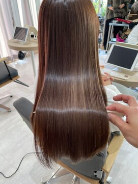 ジーナ 本八幡(Zina) 大人かわいい20代30代40代小顔ブラウンベージュ　Zina本八幡