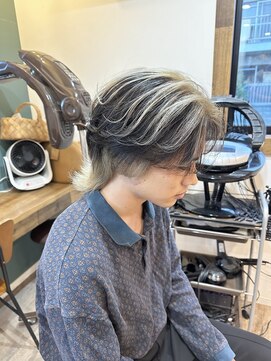 ヘアーホームイロ(Hair Home IRO) ウルフカット＋アンブレラ×インナーカラー