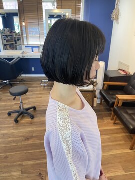 ルッツ カオラ(Ruttu KaoLa) 大人可愛い襟足スッキリ小顔ショート 30代40代50代 志木