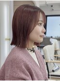 顔周り前髪あり外ハネぷつっとボブ透明感カラー