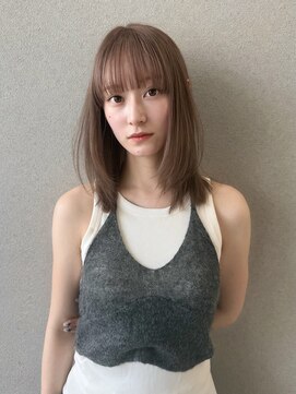 シーク 天神(SEEK) ミディアムヘア/レイヤーカット/韓国ヘア/ミルクティー