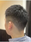 刈り上げショートヘア