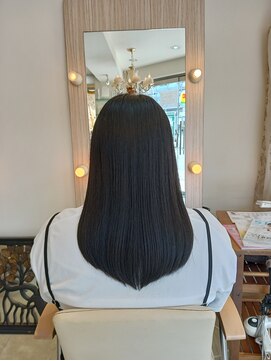 ディンプル 越谷駅前(DiMPlE) 愛されセミロング