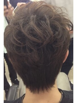 二番街 カラーリング パーマスタイル