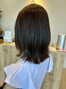 ビレア 尾張旭店(BELEA) 外ハネ/くびれミディアム/ダークブラウン