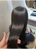 暗髪ダークグレージュ＊寒色ならではの深みのある透明感◎