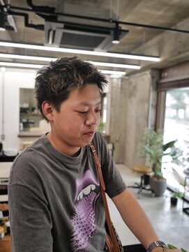 ダカー(dakah) ラフショート