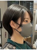 ショートヘア