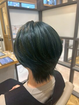 立体感くびれひし形黒髪ショートボブ似合わせカット20代30代40代