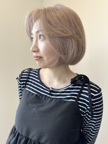 ハイク(HYKE)&nbsp;ママ世代から似合う、やわらか透明感ハイトーンショート