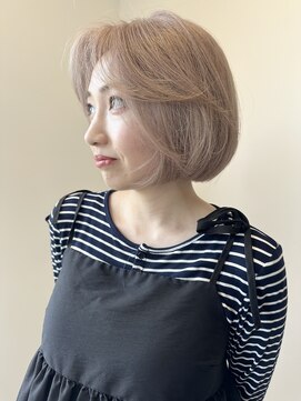 ハイク(HYKE) ママ世代から似合う、やわらか透明感ハイトーンショート