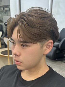 フィフス 原宿(fifth) 渋谷フェザーパーマ曲がる縮毛矯正パーマ落としセンターパート