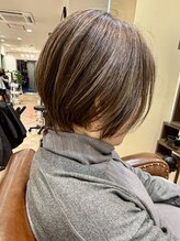 アイニ 河内小阪店(aini) 白髪ぼかしカラー白髪ぼかしハイライト大人ショート30、40、50代