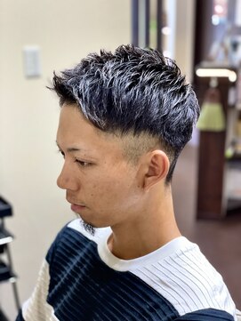 ファッションヘア ヤマダ ショートアップバング