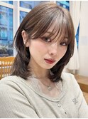 ミディアムレイヤーシャギーカットレイヤーボブダークアッシュ