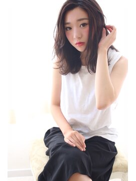 ジルバイジアン(JILL by GIEN) ☆JILLbyGIEN☆外ハネ感×シースルー×センターパート