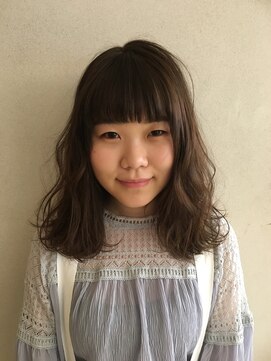 ロンド 銀座(Lond) ゆるふわスタイルはお任せ♪ 担当 伊原