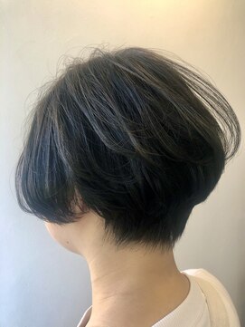 ヘアーメイクパウダー 天王寺寺田町店(Hair make powder) 20大30代40代50代大人可愛い小顔愛され前下がりショートアッシュ