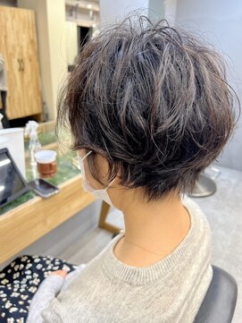 バッカ 横浜桜木町店(BACCA) 桜木町　ショート　パーマ　ゆるめ
