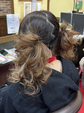 ガラ(GALA) ツインテール