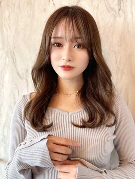 ルームバイシー 新宿(Loom. by Sea) 韓国風前髪/シルキーベージュ/グレージュカラー/斜めバング