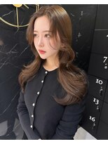 ジーナ 名駅(XENA.) 《xena/中島》大人の色気のレイヤーカット