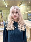 ホワイトミルクティートリプルカラーハイトーンロングブリーチ