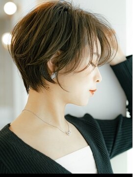 エス 天満店(esu) クビレショート 30代40代50代 大阪ショート