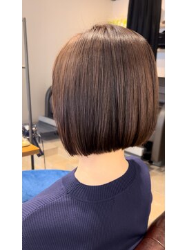 トーン 上大岡(tone.) 【岩木菜々】酸性ストレート×ボブ