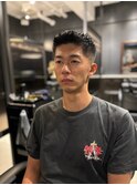 大人外国人風メンズアップバングフェード:花形 知希