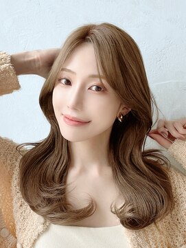 アフロート ルヴア(AFLOAT RUVUA) 20代30代40代大人かわいいセミロング