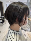 ショートボブ