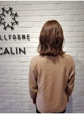 外ハネ切りっぱなしボブ