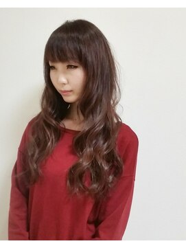 ヘアー キュート(hair CUtE) 重く見えがちなロングヘアは　ちょいグラデカラーでおしゃれに☆