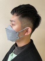 オウルヘアー(Owl hair)&nbsp;黒髪フェードビジネスカット/2ブロック刈り上げ/束感