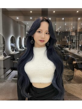 ジーナ 博多筑紫口(Zina) 【冨田侑矢】中韓MIX Style × Blue color