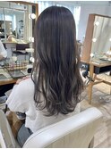 アッシュグレージュ 透明感カラー 秋冬 ロングレイヤー
