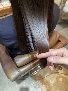 レオネ 売布神社店(Leone) うるツヤ髪質改善トリートメント/白髪染めok/ロング料金無し