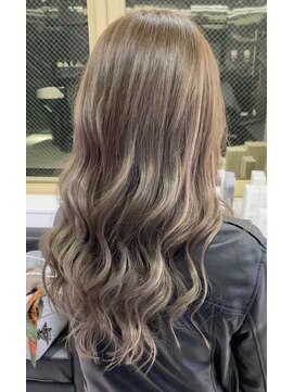 グロウ 渋谷(grow) ☆grow 渋谷☆アッシュベージュカラー