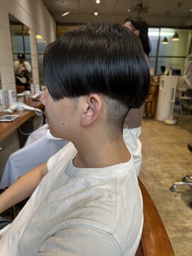 リンネ(Lin'ne) モード×センターパート