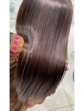 ヤネウラ トリートメント